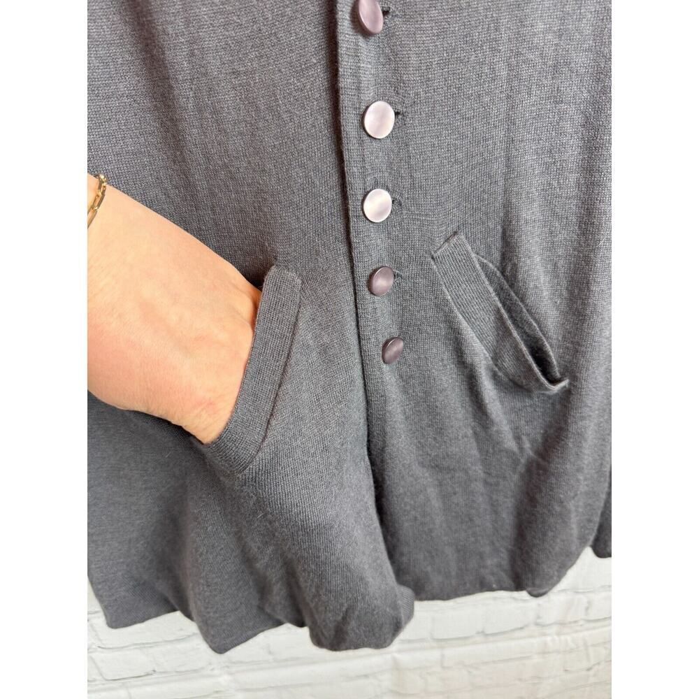Knitted and Knotted Gray Cardigan with Lace Trim - Picture 4 of 12